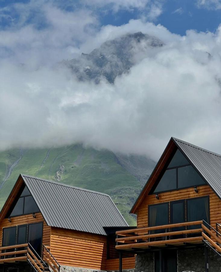Kazbegi Inn Cottages Exteriér fotografie