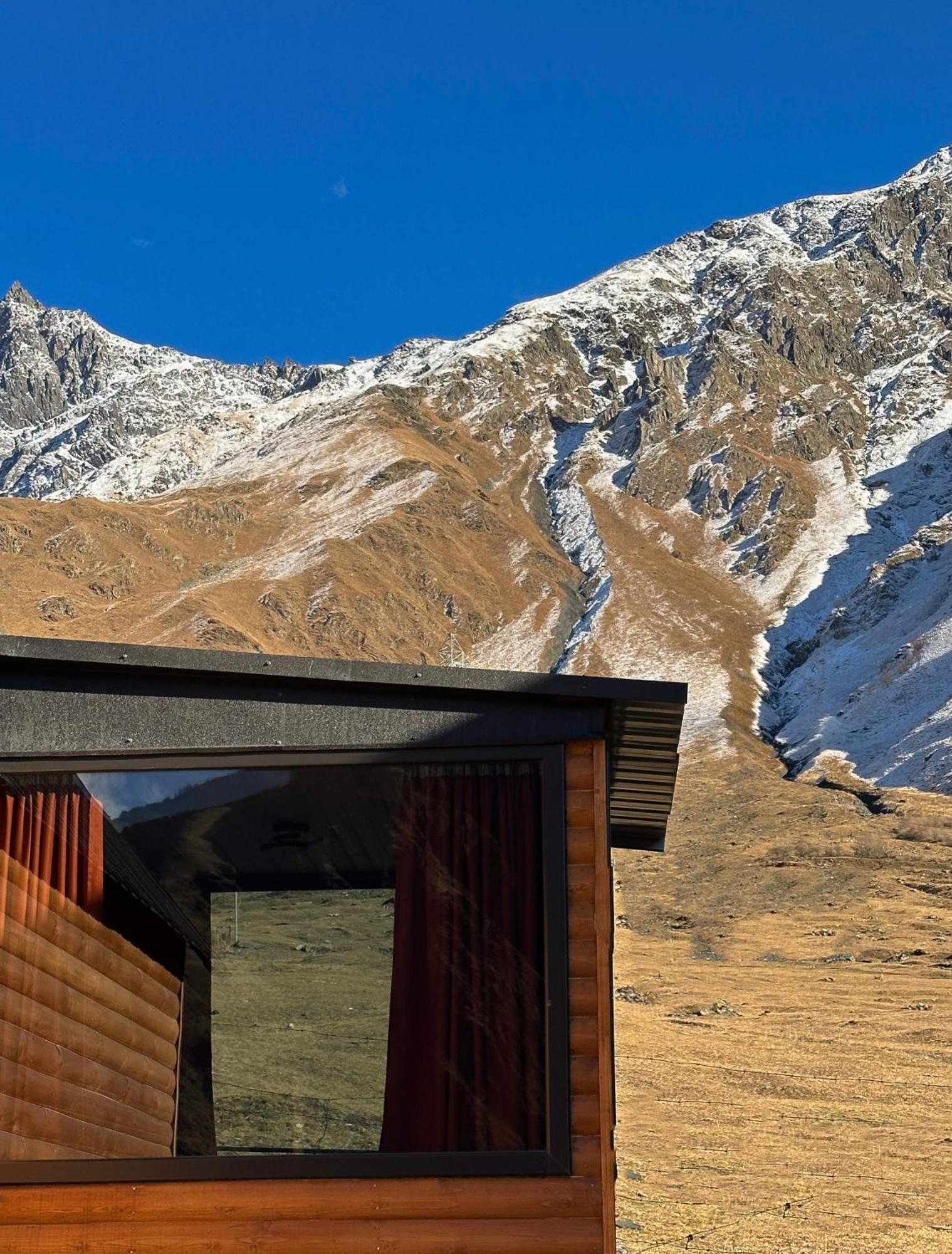Kazbegi Inn Cottages Exteriér fotografie