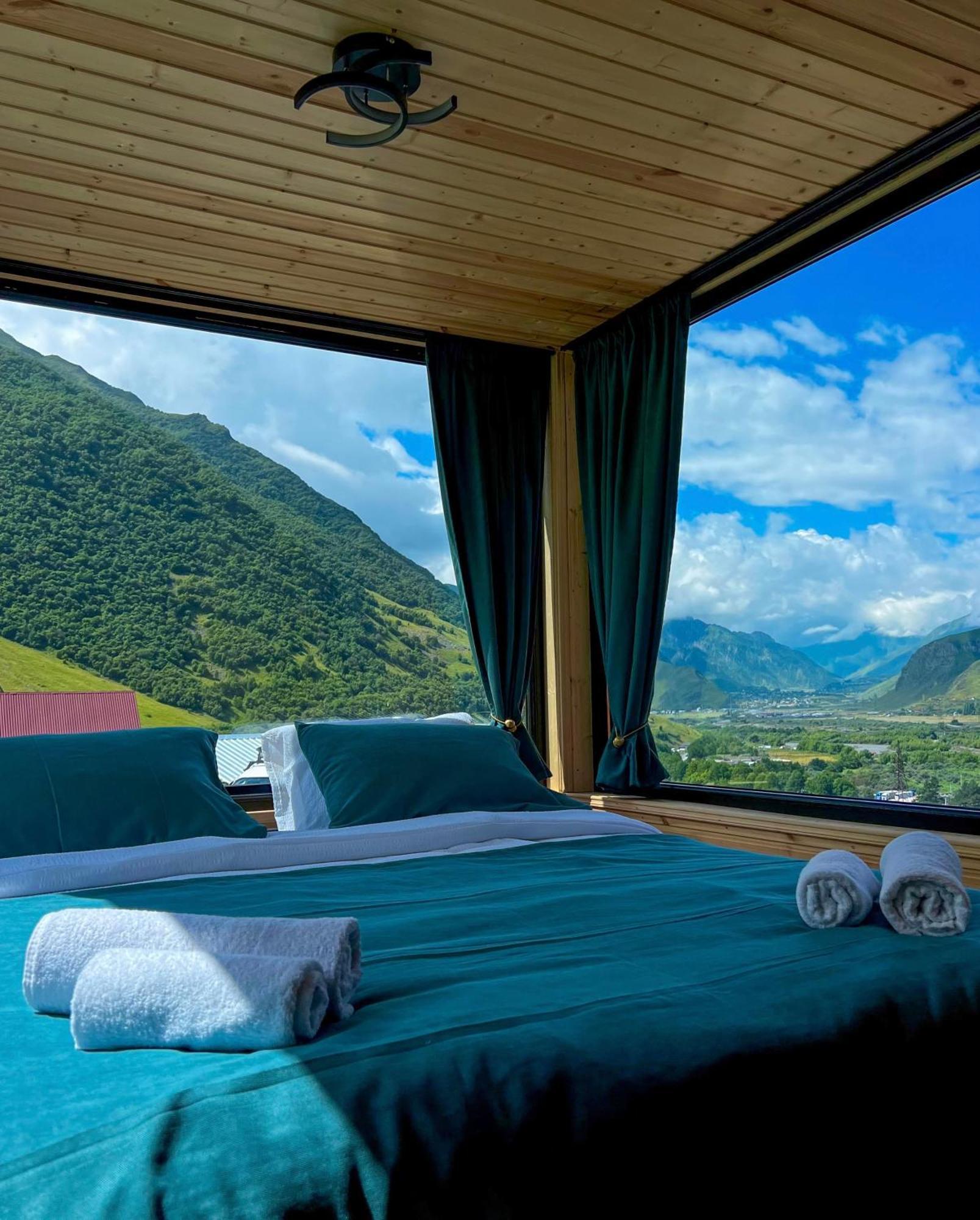 Kazbegi Inn Cottages Exteriér fotografie